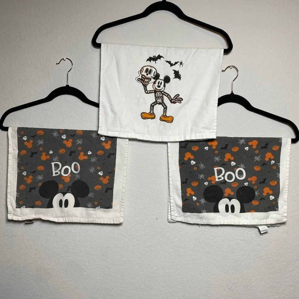 Disney Halloween Kitchen Towels 3-Piece Set‎ Mickey Mouse Skeleton Boo Ghosts